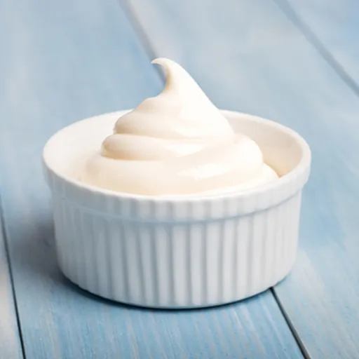 علبة مايونيز صغيرة
